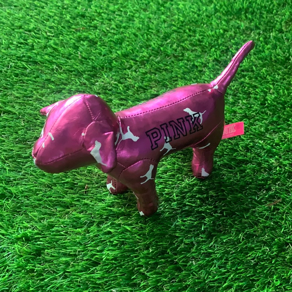 Pink Victoria’s Secret Dog 💗🐕